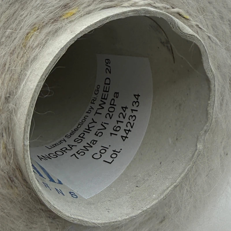 Angora Spiky Tweed 2/9